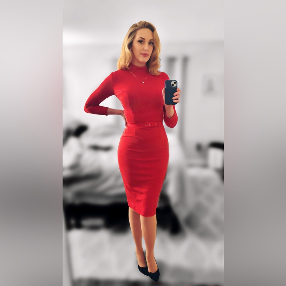 Vixen by Micheline Pitt - Tomato Red Bad Girl Wiggle Dress w/belt (M & EUC)